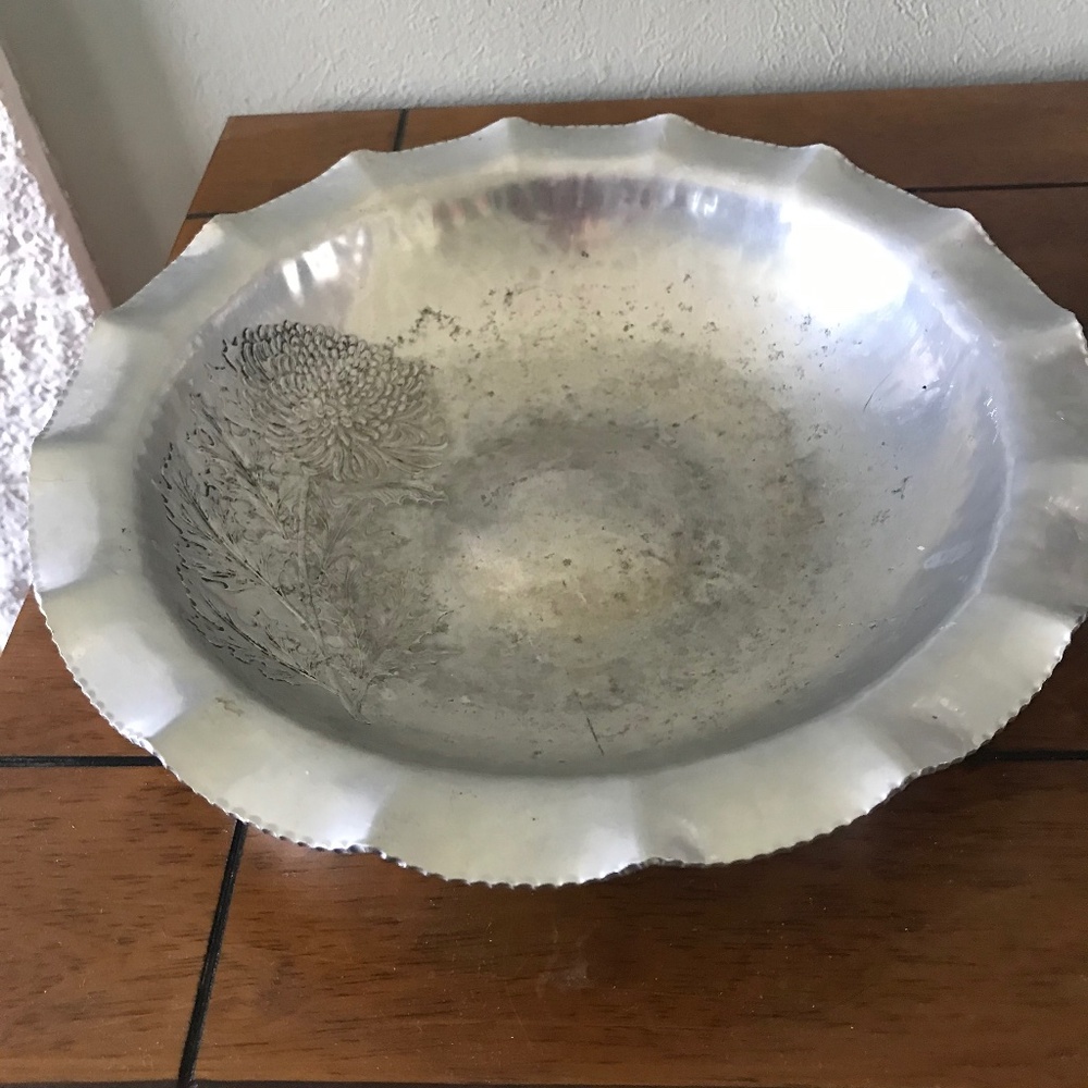 Continental Silverlook; hand wrought shallow dish, floral details; vintage